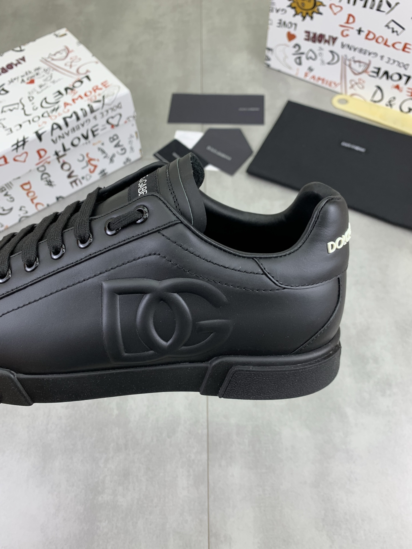 olce & Gabbana shoe